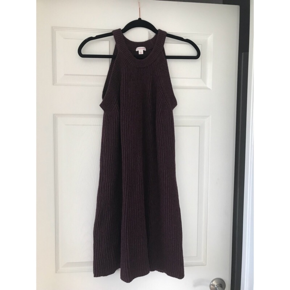 L Ribbed Target Dress